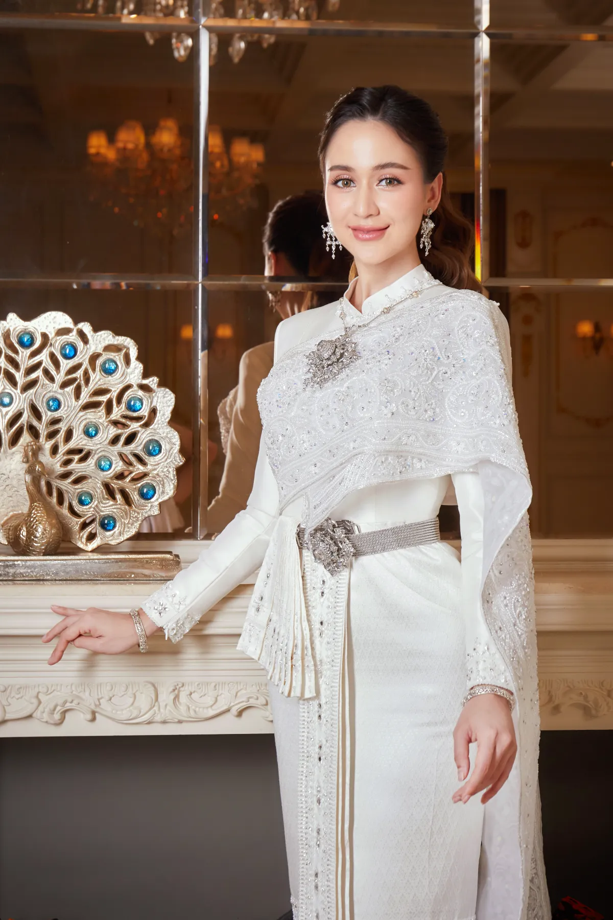 ชุดหมั้นไทย, เช่าชุดไทย แต่งงาน