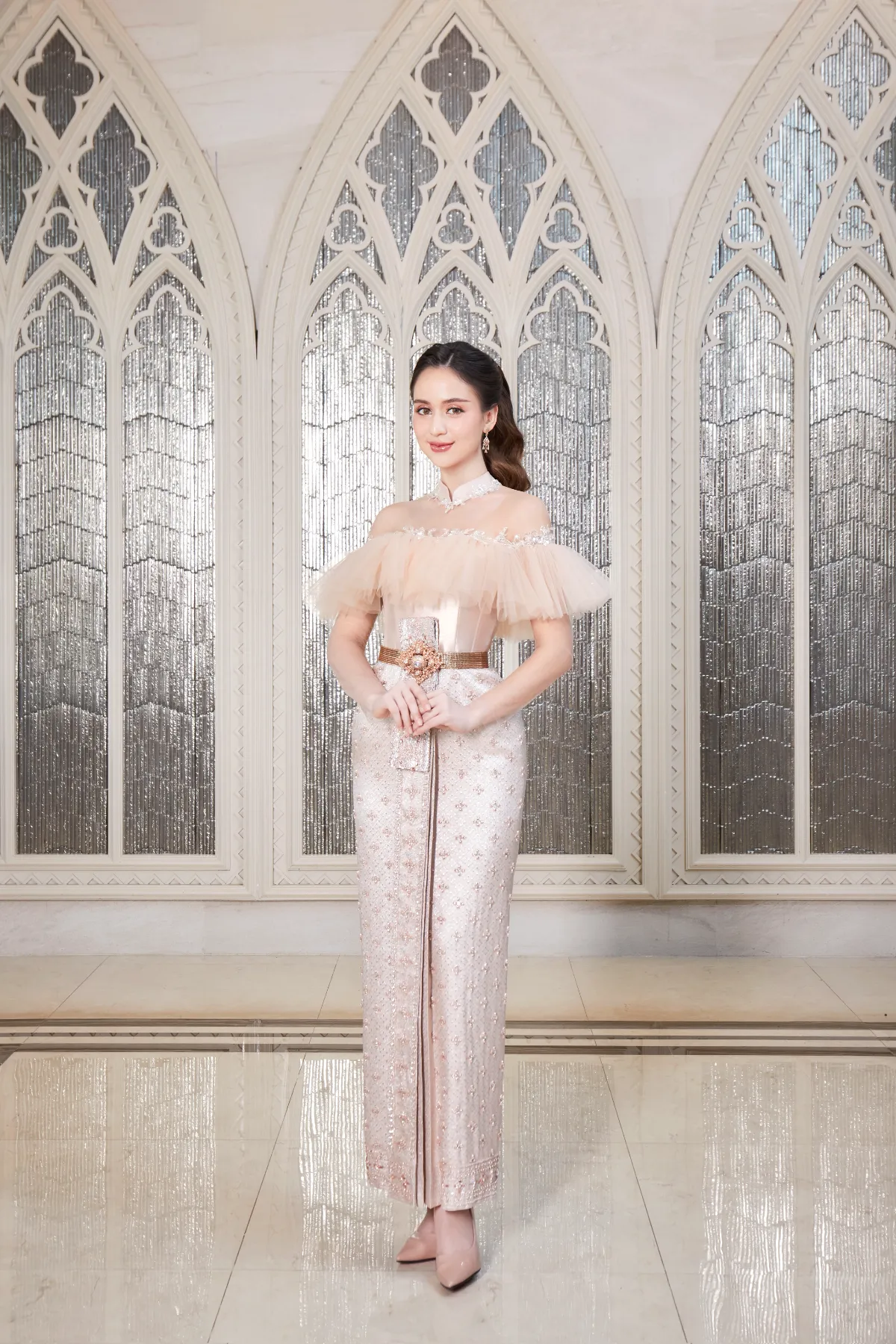 ร้านชุดแต่งงาน 88 Image Studio‍ บริการเช่าชุดแต่งงานไทย ชุดไทยประยุกต์ ชุดหมั้นไทย