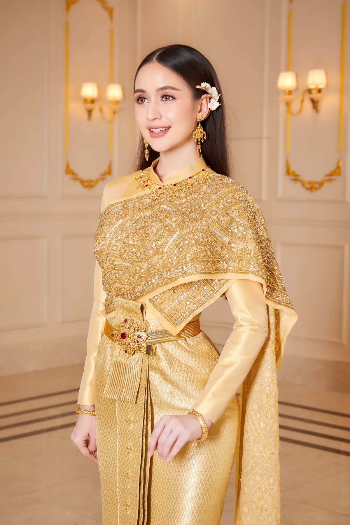ชุดหมั้นไทย, เช่าชุดไทย แต่งงาน