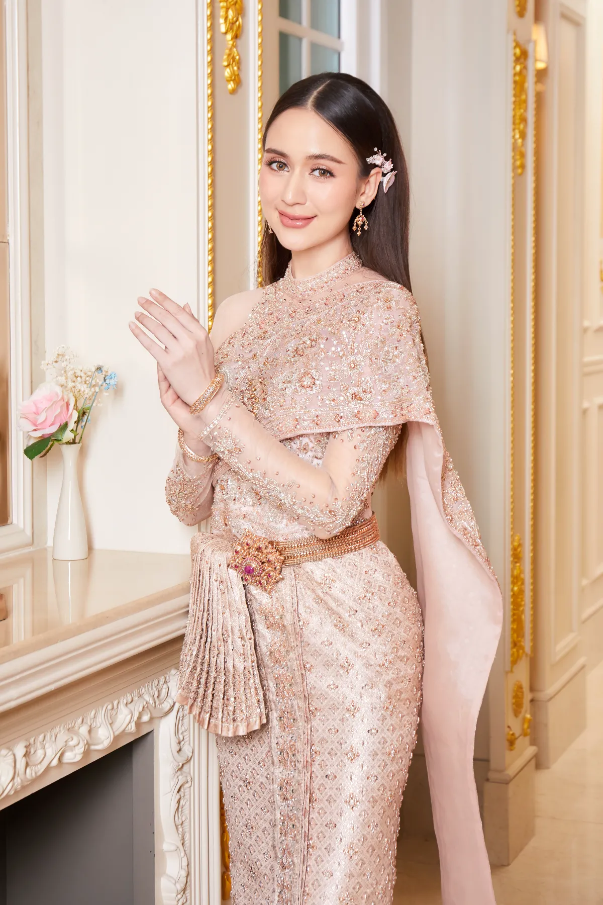 ร้านชุดแต่งงาน 88 Image Studio‍ บริการเช่าชุดแต่งงานไทย ชุดไทยประยุกต์ ชุดหมั้นไทย