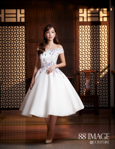 ร้านชุดเจ้าสาว ชุดหมั้นไทย ชุดแต่งงาน กรุงเทพ | 88 Image Studio