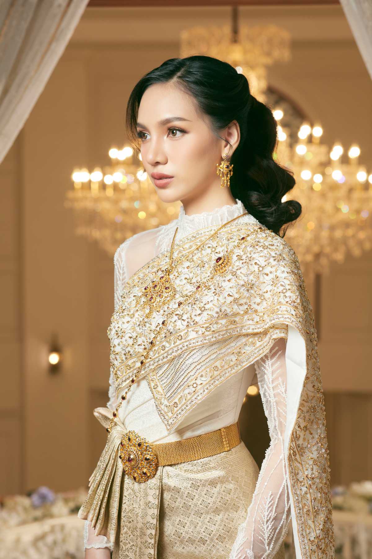 ชุดหมั้นไทย, เช่าชุดไทย แต่งงาน