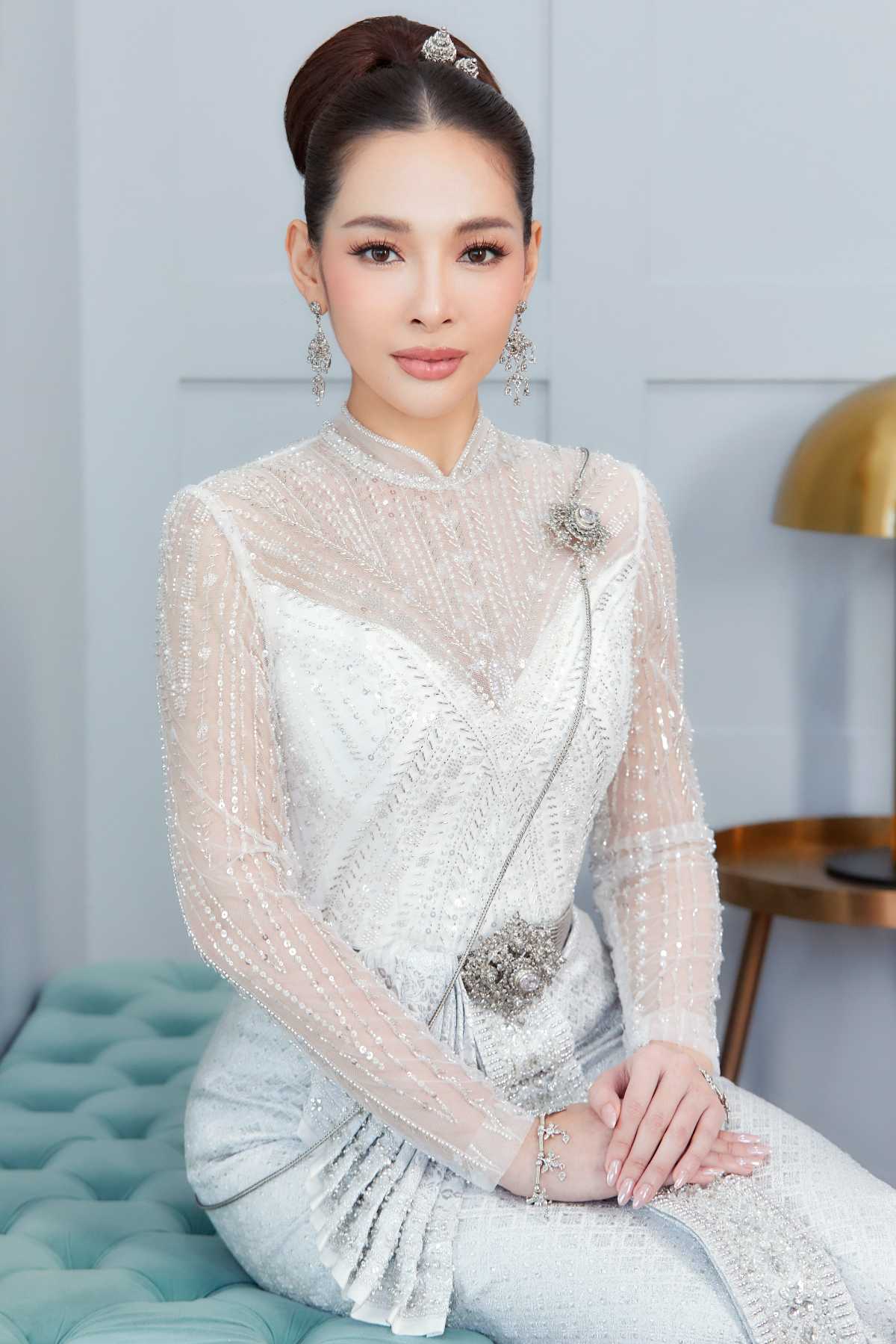 เช่าชุดไทย แต่งงาน, ชุดหมั้นไทย